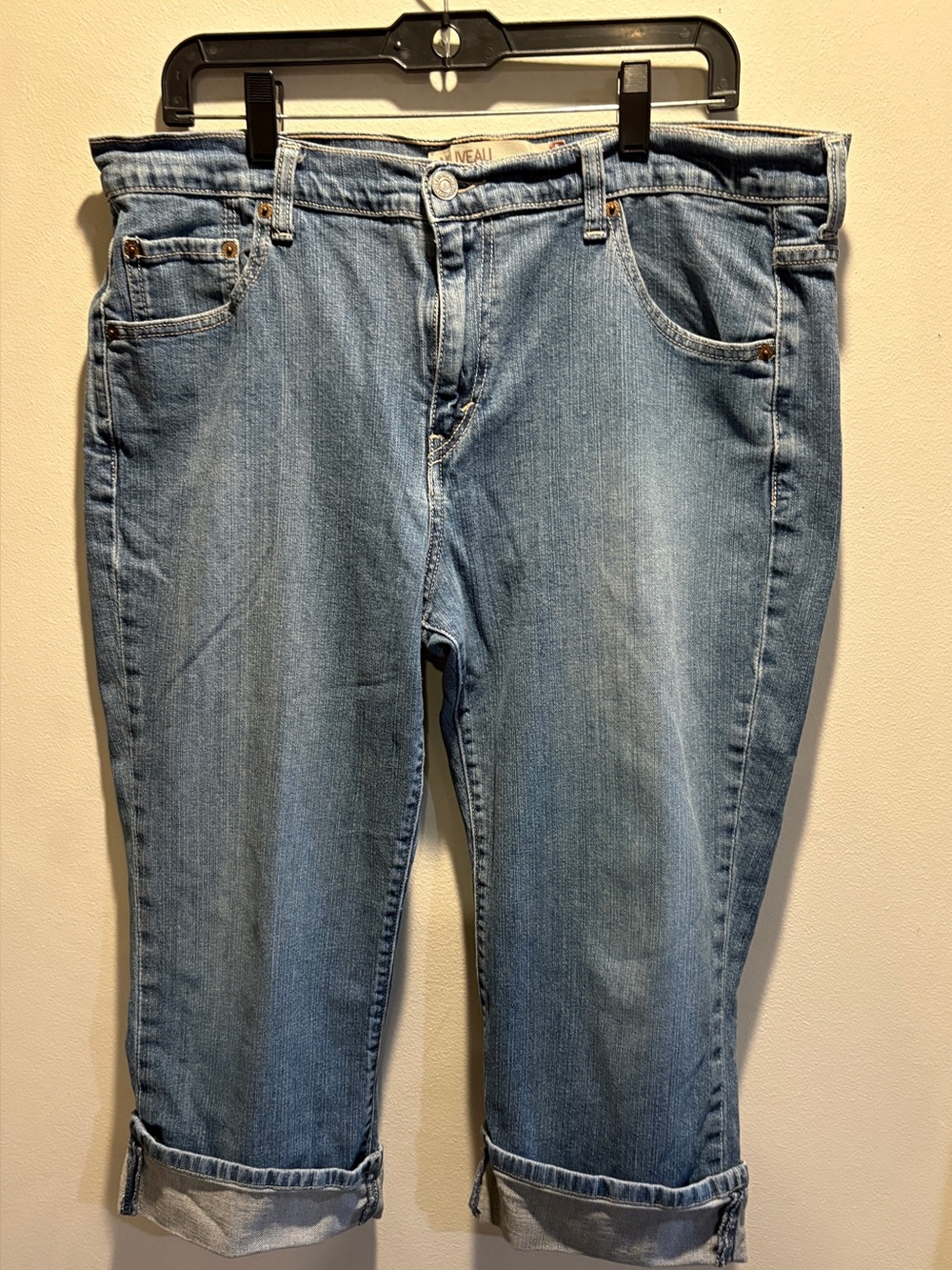 Levi’s 515 Nouveau Capri Jeans Women 16 Blue Stretch Denim Cuffed Cropped Y2K